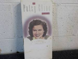 lot 166 image: Patsy Cline CD Collection...