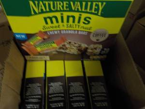 lot 271 image: 5 Boxes Nature Valley Minis past b...
