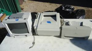 Apple Computer wHewlett Packard printer and Apple Color Stylewriter 2400