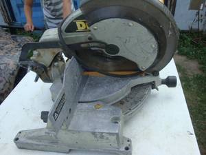 Compound Miter Saw - Dewalt