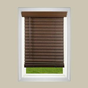 lot 141 image: WHOLESALE MIXED PALLET OF MISCELLANEOUS LEVOLOR WOODBLINDS