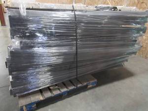 lot 150 image: WHOLESALE MIXED PALLET OF MISCELLANEOUS RAILS (Mainly), AND UPRIGHTS FOR STORAGE RACKING SYSTEMS (Clearing out warehouse)
