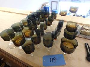 Unique Glass Set