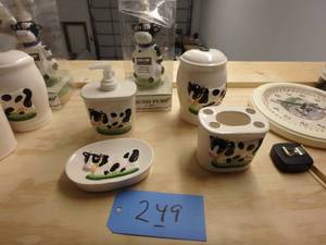 Cow Bathroom Set