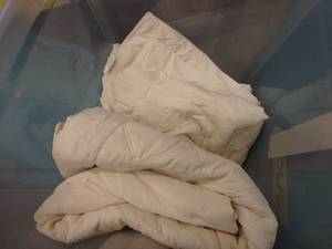 Eddie Bauer Comforter, (2) Farubault Blankets