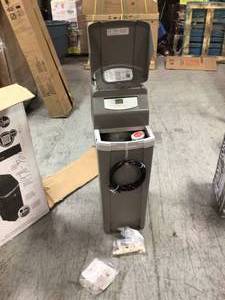 Rheem Preferred 32,000 Grain Water Softener crack on back open box see pictures