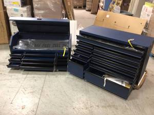 Husky Heavy-Duty 56 in. W 23-Drawer Combination Tool Chest and Cabinet Set, Blue not used see pictures