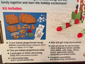 Wilson Ultimate Gingerbread House Kit