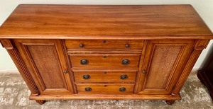 Lovely Console - Buffet Server