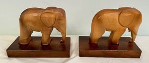 Wooden Elephant Decorative Figurines