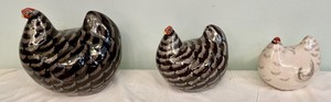3 La Poule Chickens