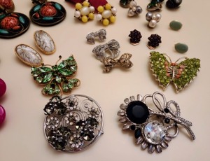 Vintage Earrings and Brooches