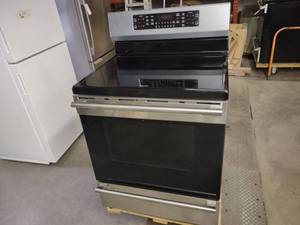 lot 5 image: Ikea Model Tvarsaker 404.660.06B In...