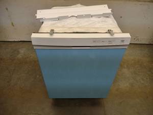 lot 14 image: Ikea Model 804.621.670A Dishwasher...
