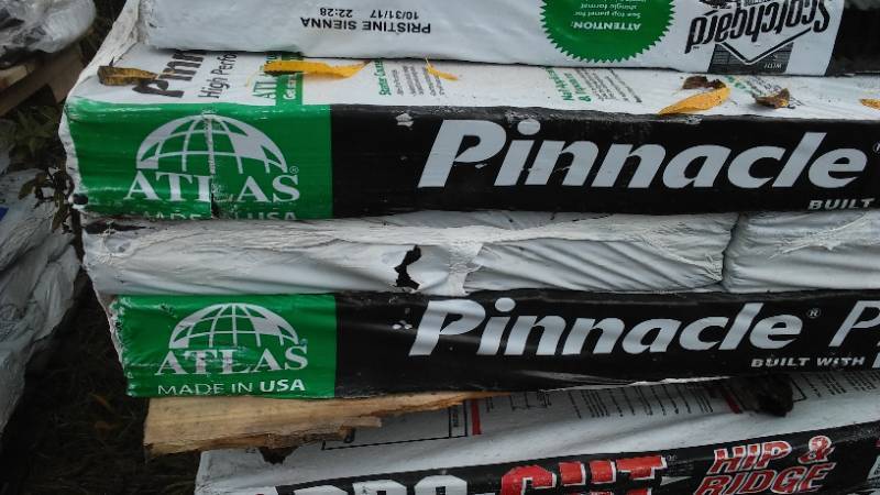 lot 181 image: Shingle Pinnacle Pristine 10  Bundles and more