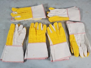 lot 43 image: 6 New Pairs Utility Work Gloves