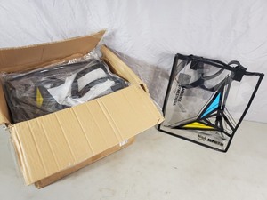 lot 50 image: Case of 20 New Travel  Beach Bags