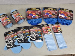 lot 78 image: 10 New California Car Wash Accessories
