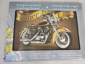 lot 108 image: New Glass Cutting Board