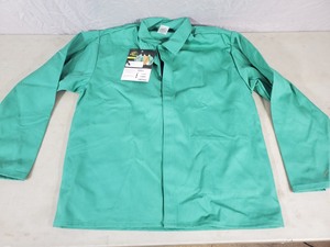 lot 119 image: New Black Stallion Flame Resistant Welding Jacket - Large
