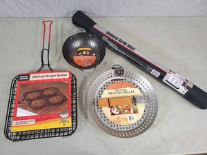 lot 120 image: New BBQ Cooking Accessories