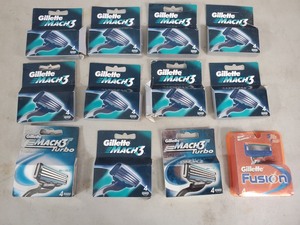 lot 123 image: 48 New Gillette Razor Cartridges Assorted