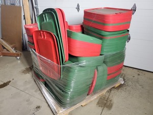 lot 5A image: Take What You Want Tote Lids