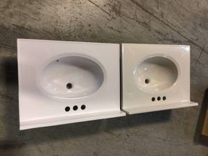 Lot of 2 25 in. W x 19 in. D Cultured Marble Vanity Top in Solid White with Solid White Basin with 4 in. Faucet Centerset by Design House Customer Returns See Pictures