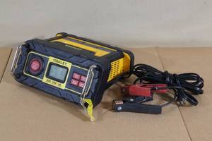 Stanley 31550A Digital Battery Charger