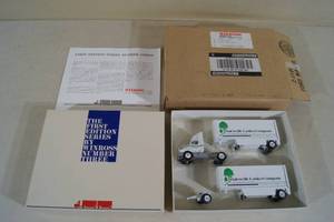 1995 Winross Batesville Casket Company First Edition Truck and Trailer Set