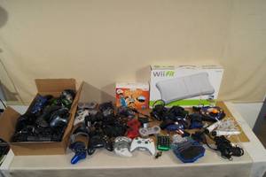 Video Game Controllers - Untested - Wii, 360, PS2, PS3