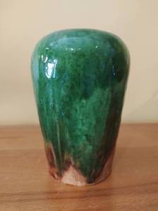 lot 59 image: Green Pottery Vase