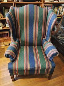 lot 101 image: Upholstered Armchair