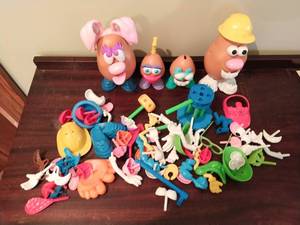 lot 116 image: Collection of Mr. Potato Head Toys