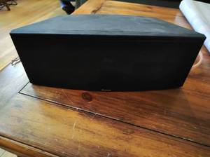 lot 111 image: Boston Micro 90C Speaker