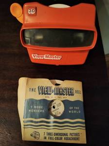 lot 118 image: Vintage View-Master and Reels