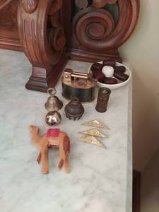lot 180 image: Collectibles