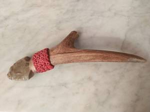 lot 183 image: Antler Knife