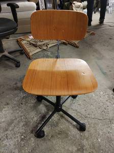 lot 210 image: Rabami Stole Danish Office Chair