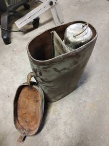 lot 226 image: Old Stanley Thermos