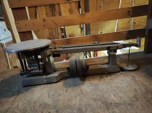 lot 248 image: Old Balance Scale by Ohaus
