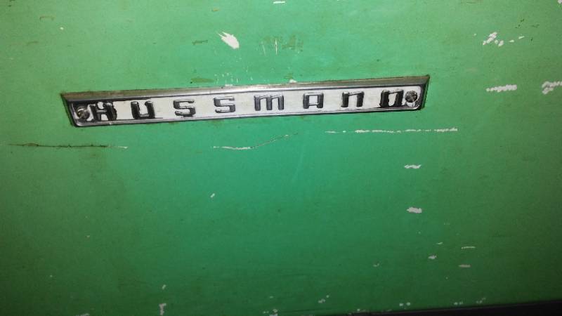 lot 33 image: Vintage Open Cooler - Hussmann