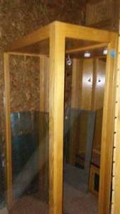 lot 161 image: Open Shelving Oak and Glass Shelves. (3)