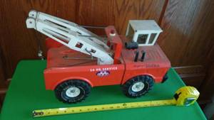 lot 116 image: Vintage Tonka Mighty, double tow truck.
