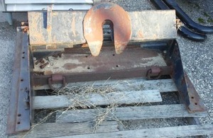 lot 119 image: 5th Wheel Plate.