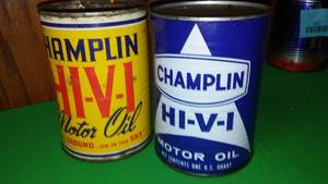 lot 132 image: Champlin HI-V-I Motor Oil. (2)