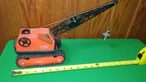 lot 144 image: Tonka Crane With Hook.
