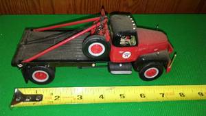 lot 146 image: Texaco Wrecker. Vintage Look.