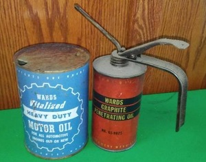 lot 152 image: Wards Motor Oil Quart.