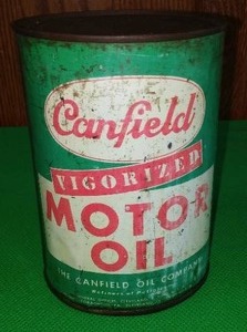 lot 154 image: Canfield Motor Oil Quart
